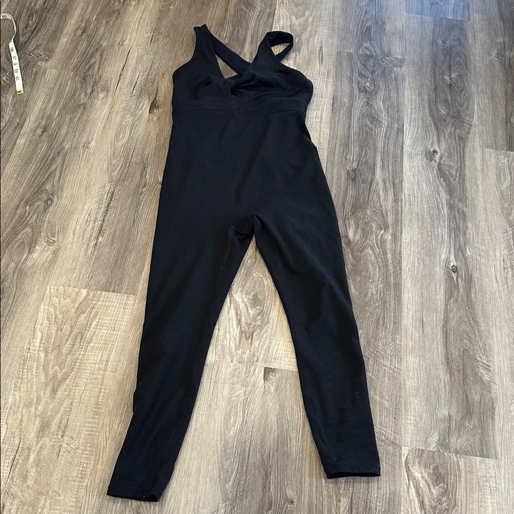Fabletics Jumpsuit Black Medium EUC M - image 4